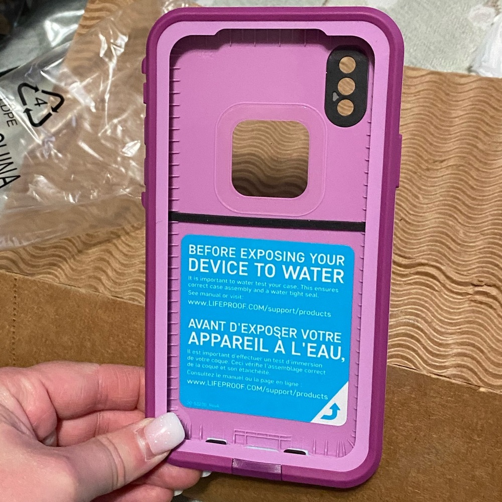 I Phone 10 Life Proof